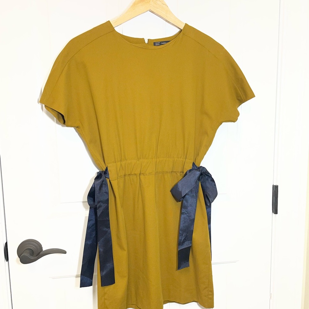 Zara Trafaluc collection Short Sleeve Dress with Side Ribbon Ties - Mustard xs